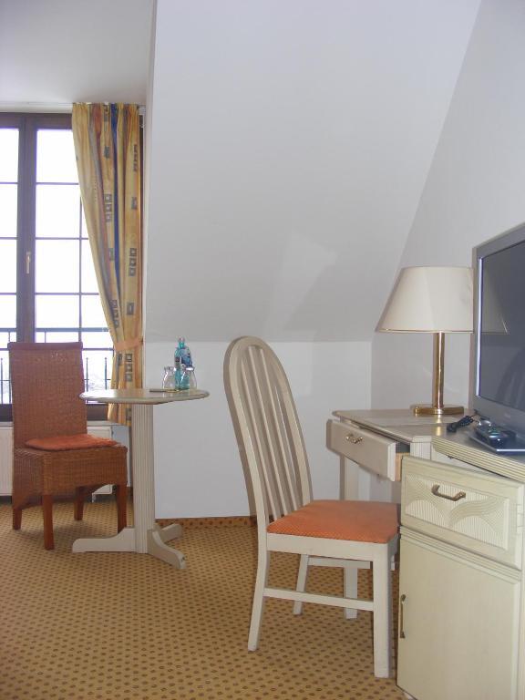 Hotel Schwartze Weimar  Phòng bức ảnh