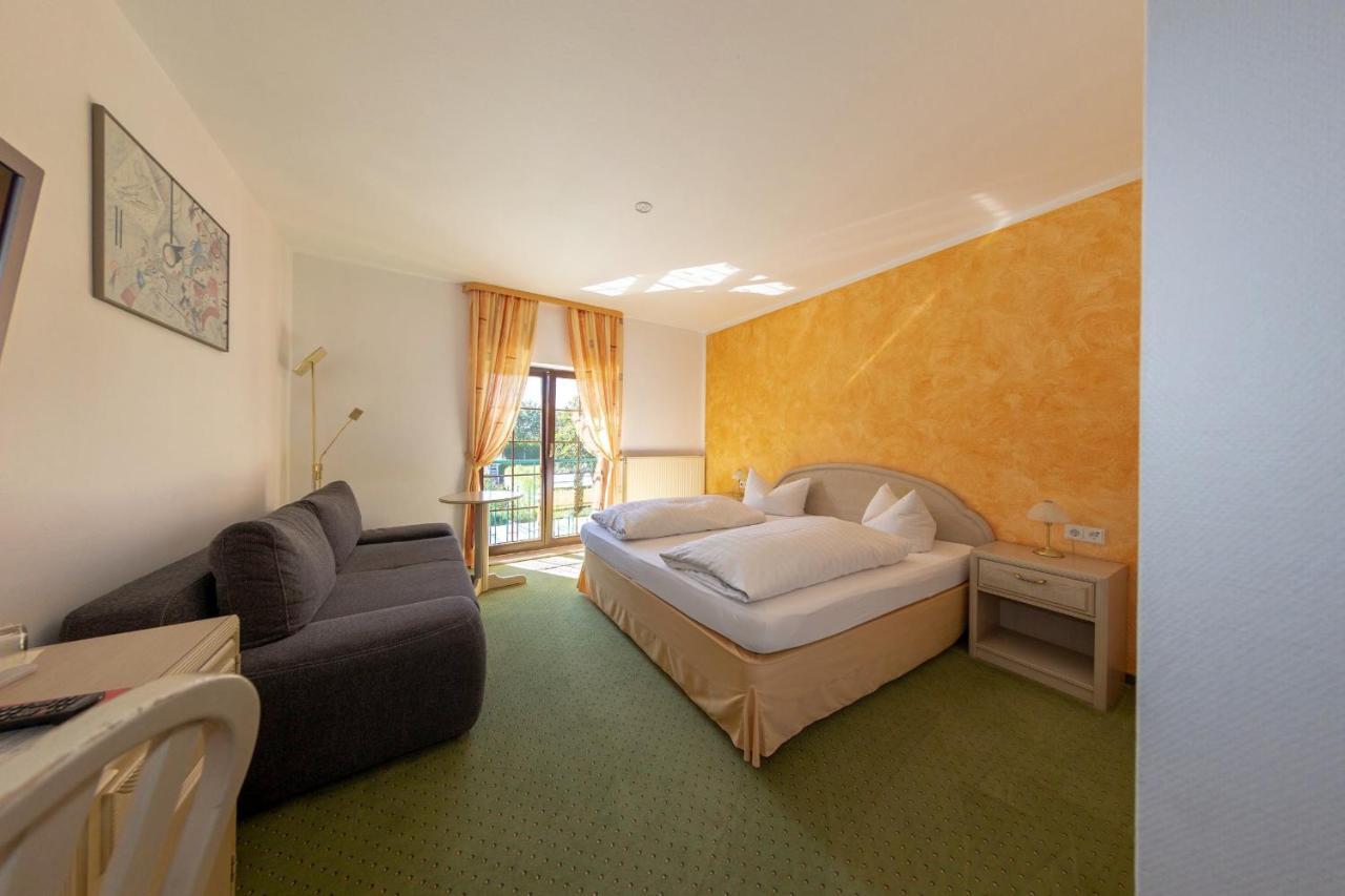 Hotel Schwartze Weimar  Ngoại thất bức ảnh