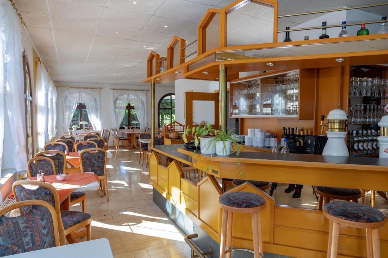 Hotel Schwartze Weimar  Ngoại thất bức ảnh