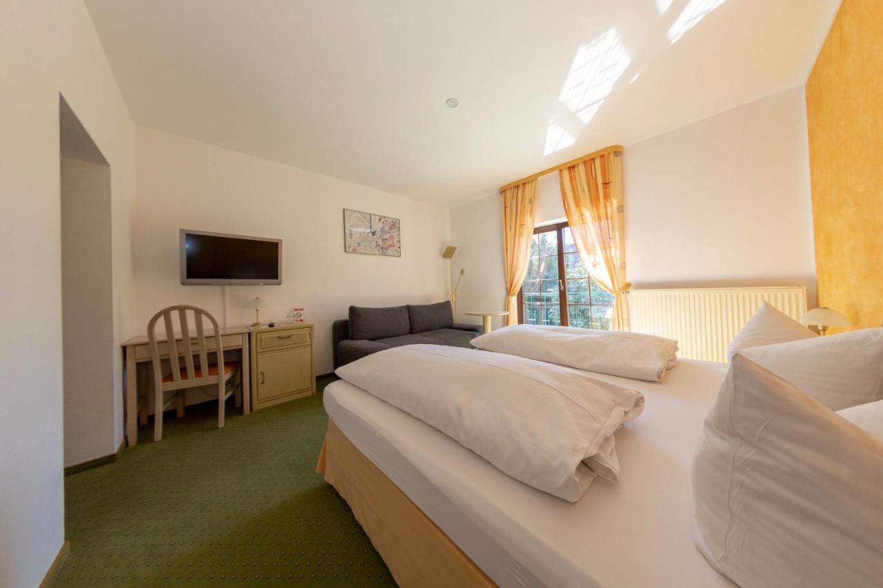 Hotel Schwartze Weimar  Ngoại thất bức ảnh