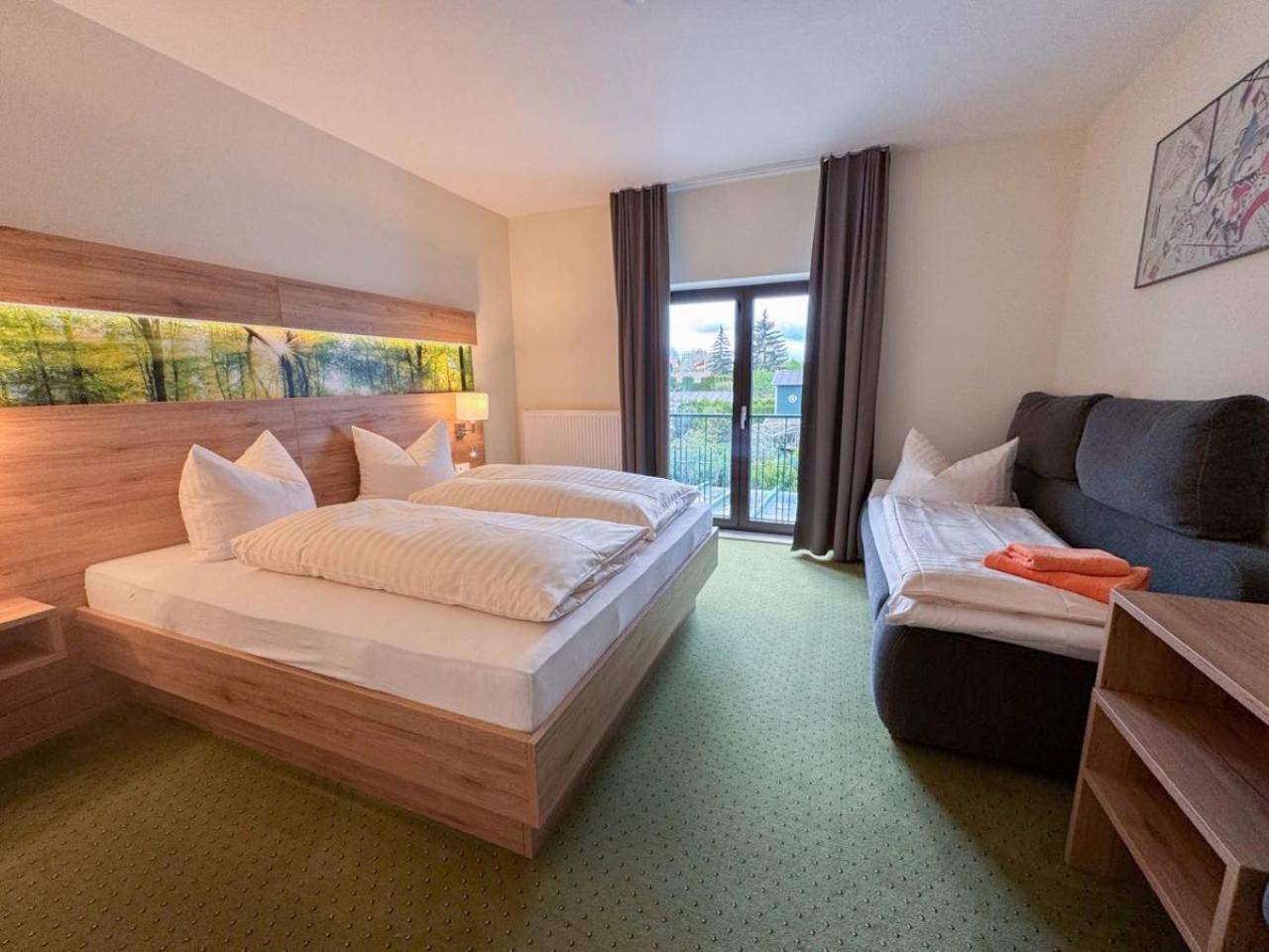 Hotel Schwartze Weimar  Ngoại thất bức ảnh