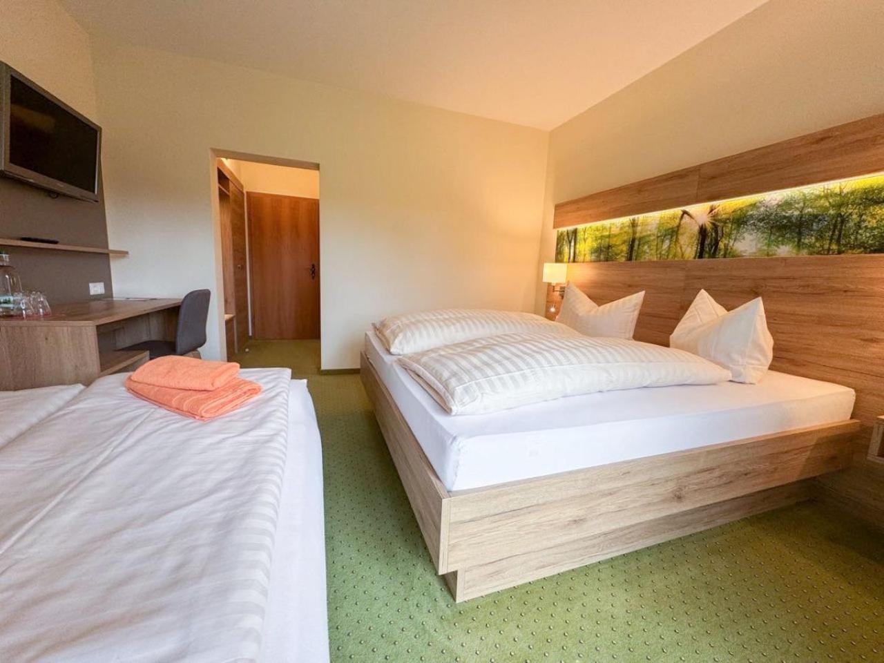 Hotel Schwartze Weimar  Ngoại thất bức ảnh