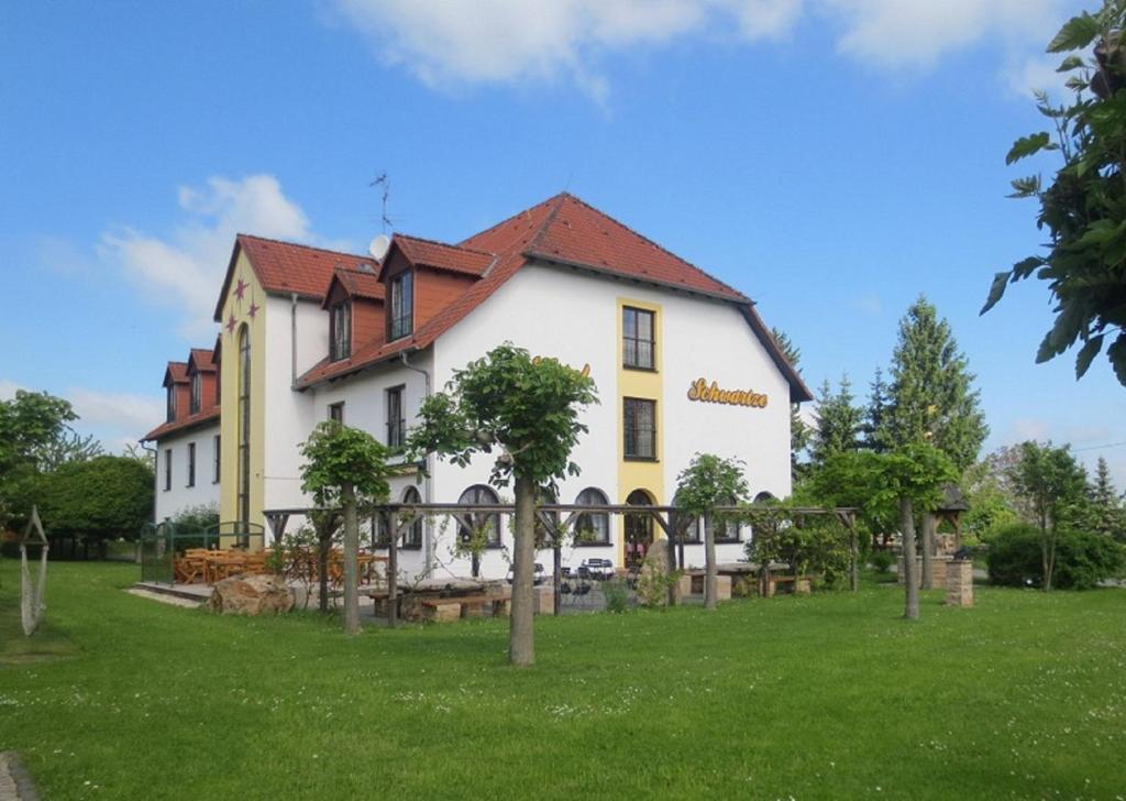 Hotel Schwartze Weimar  Ngoại thất bức ảnh