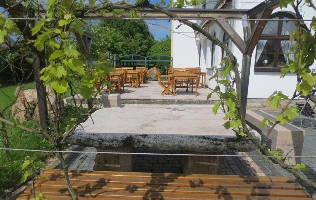 Hotel Schwartze Weimar  Ngoại thất bức ảnh