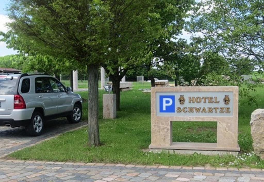 Hotel Schwartze Weimar  Ngoại thất bức ảnh