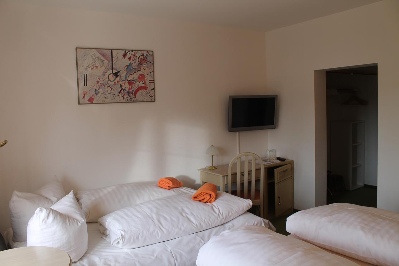 Hotel Schwartze Weimar  Ngoại thất bức ảnh