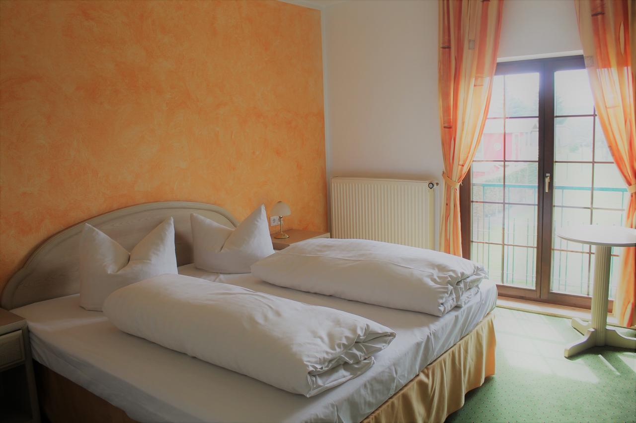 Hotel Schwartze Weimar  Ngoại thất bức ảnh